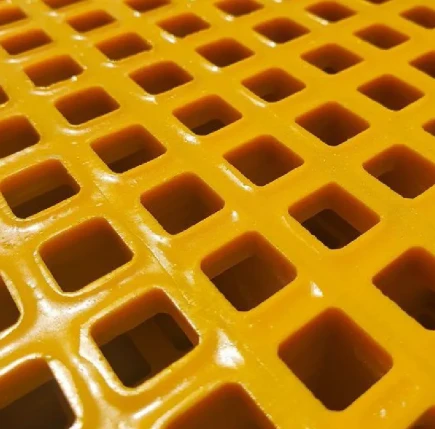 Exploring the Benefits of Mini Mesh Grating in Construction and Industry