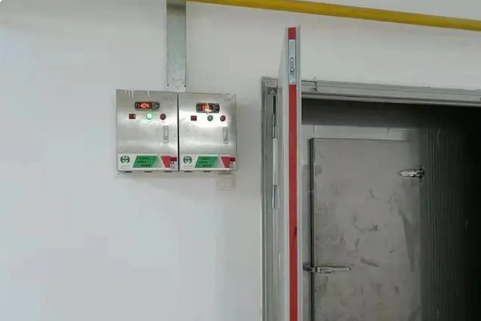 OEM 250 lb Ice Machine for Efficient Commercial Ice Production OEM 250 lb Ice Machine for Efficient Commercial Ice Production