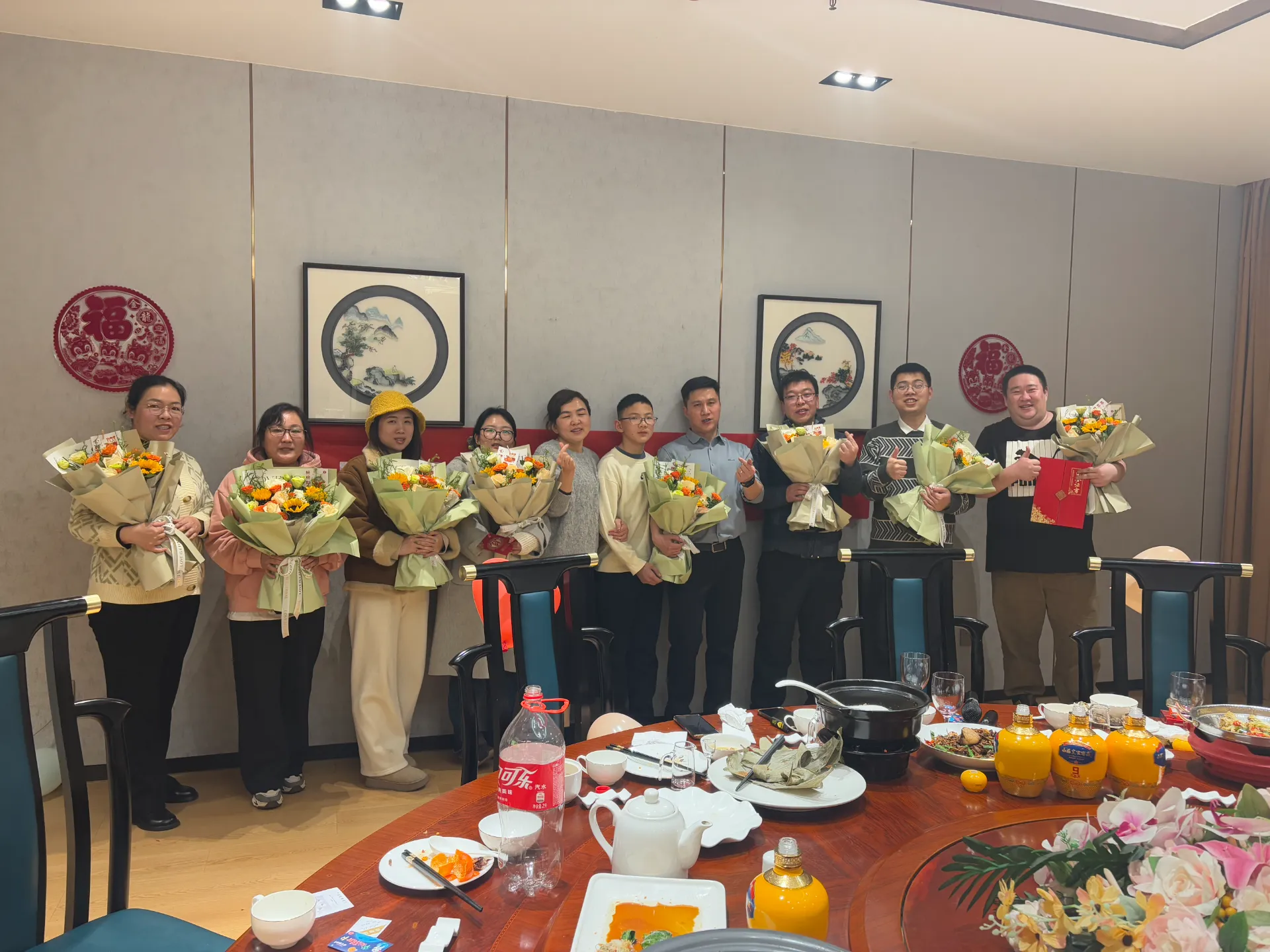 DINSEN DINSEN is confident that in the new year, sml pipe, ductile iron pipe, hose clamp, and clamp will be sold to more distant markets, so that the world will know the DS trademark, recognize DS!