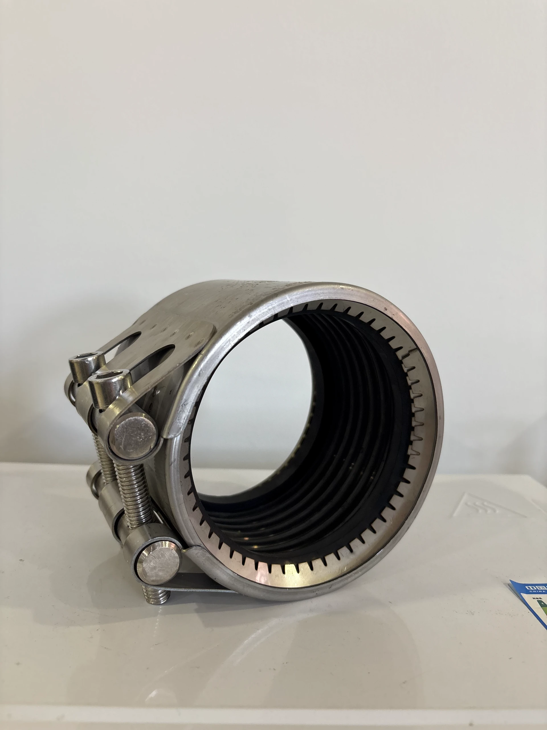 How to Choose the Right Pipe Couplings?