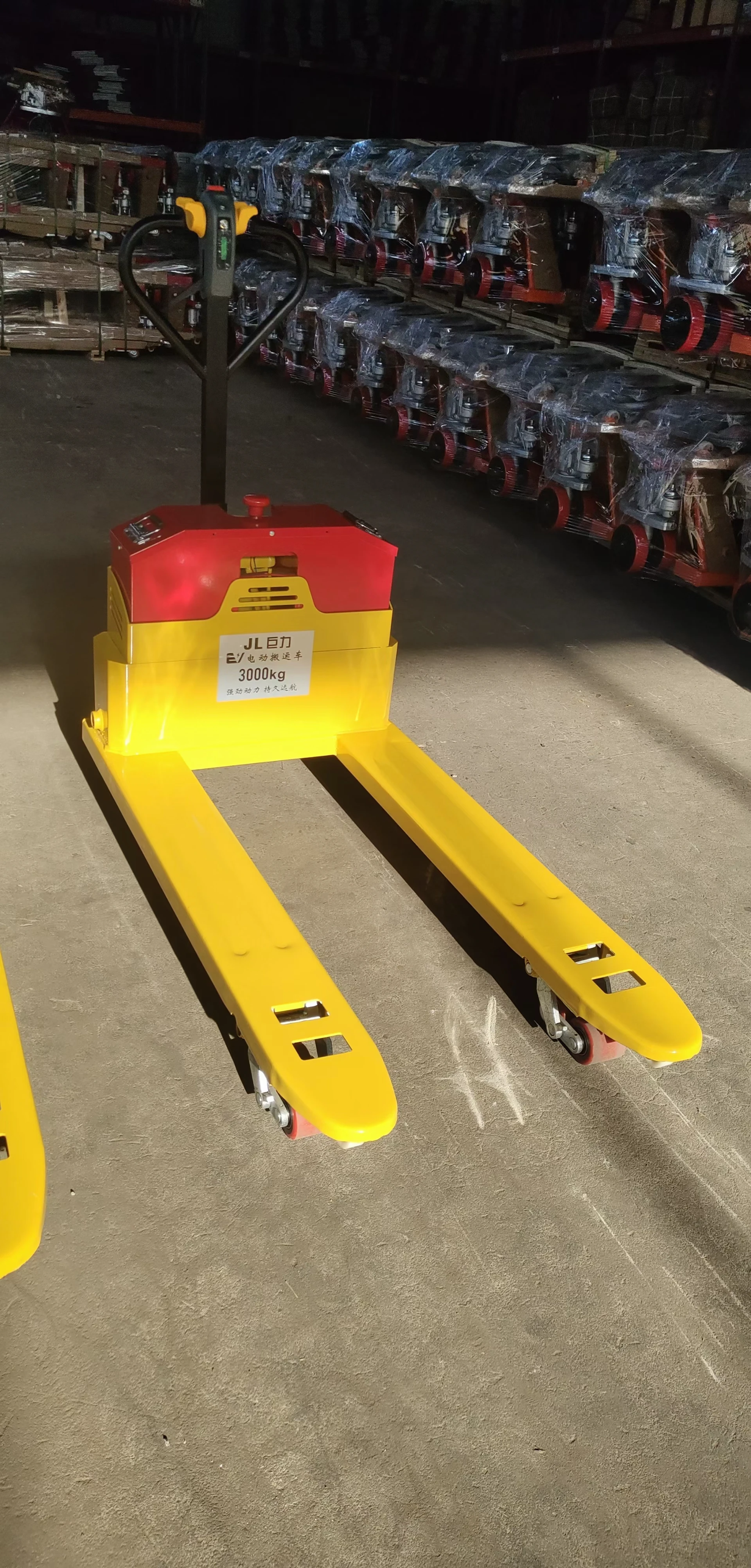 Powerful 3000lb Electric Winch for Heavy Duty Towing and Lifting Applications