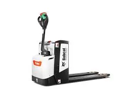 Compact Electric Winch for Easy Portable Lifting and Towing Solutions Compact Electric Winch for Easy Portable Lifting and Towing Solutions