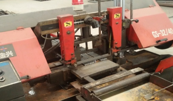 Exploring the Functionality and Applications of Conveyor Belt Rolls in Various Industries