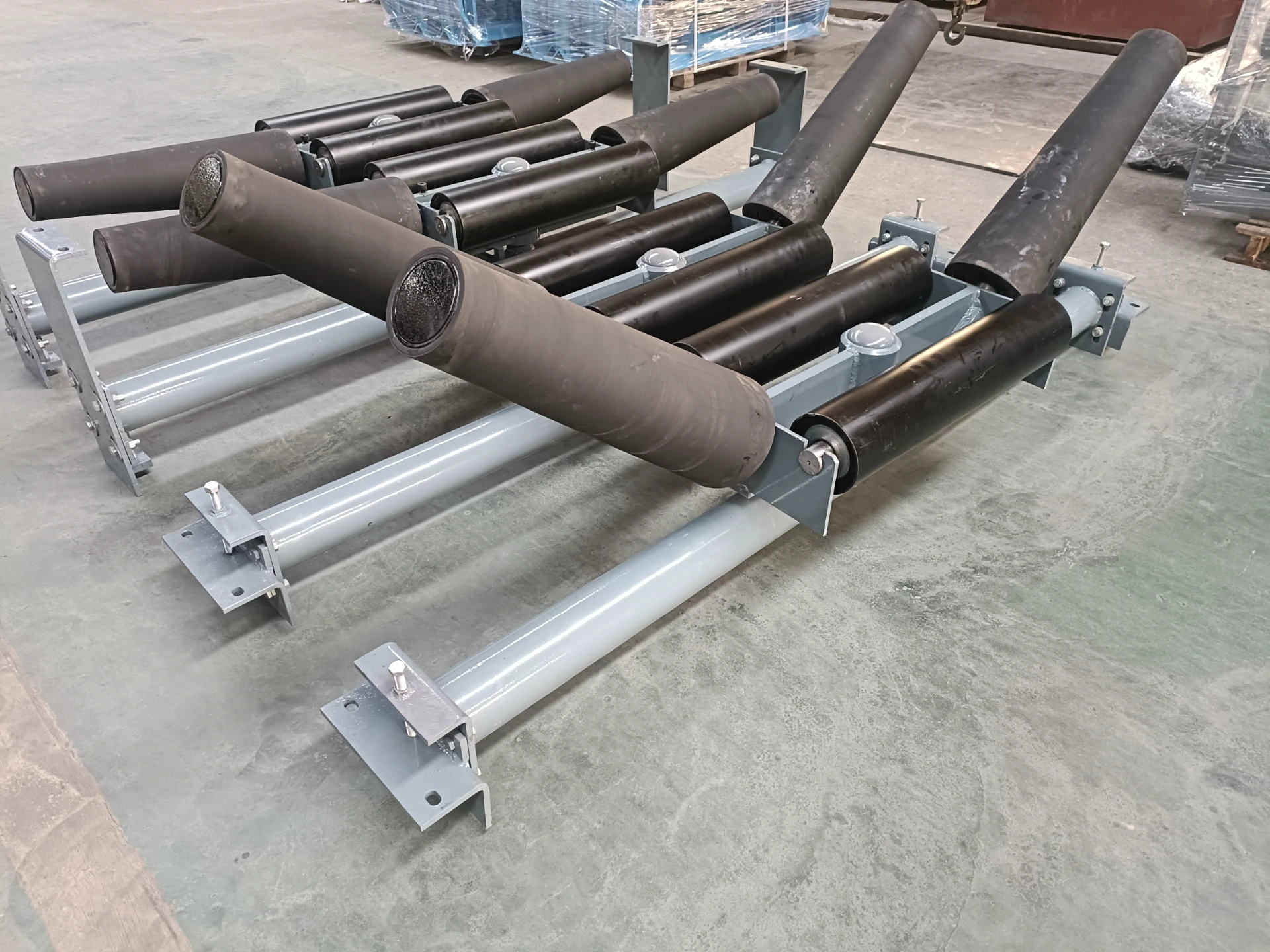 Conveyor Idlers: Reducing Friction for Smoother System Operation