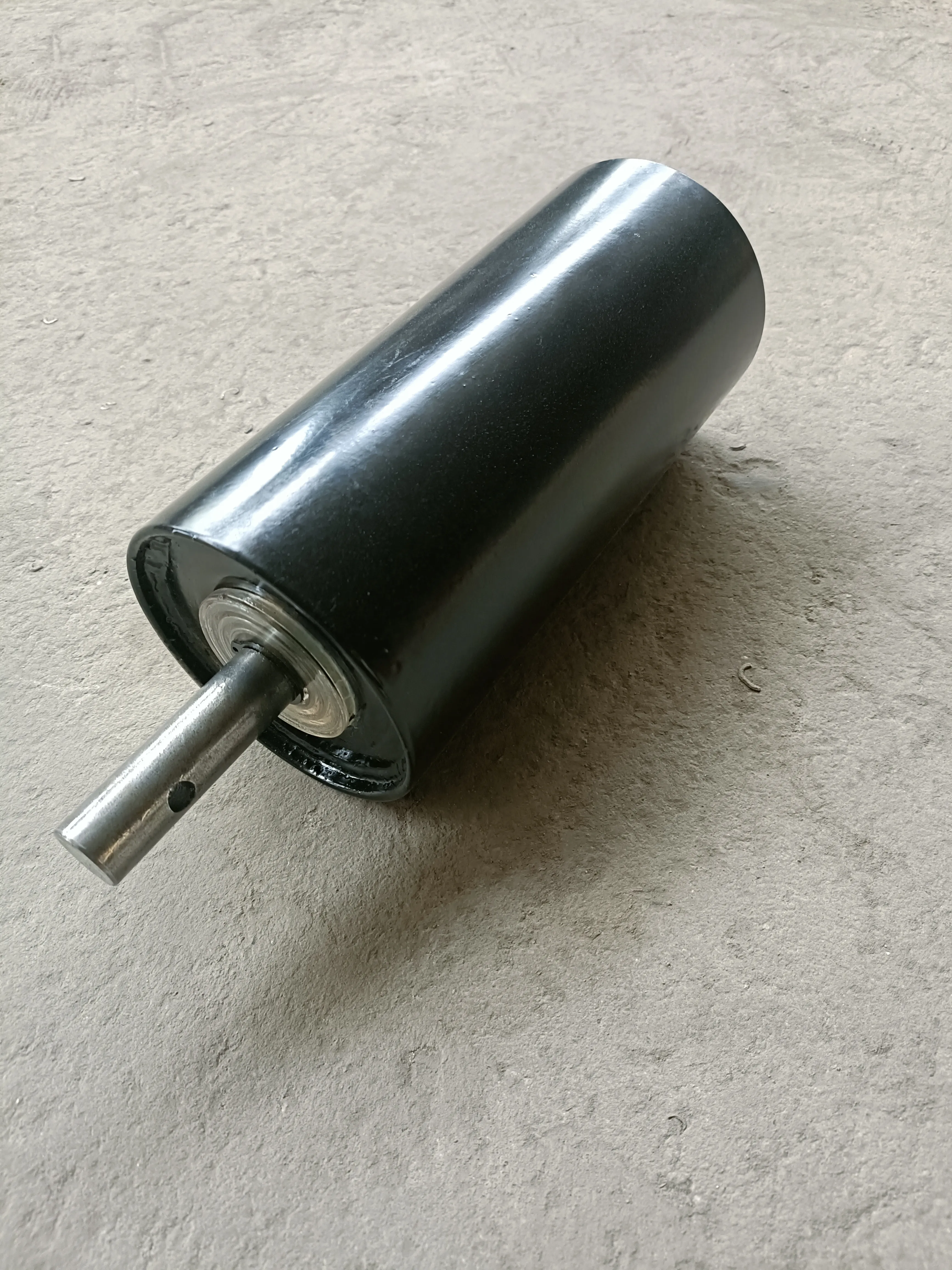 Enhanced Stability and Performance with Innovative Roller Design for Various Applications