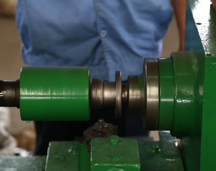 Durable and Versatile Applications of Polyurethane Rollers in Industrial Settings and Machinery