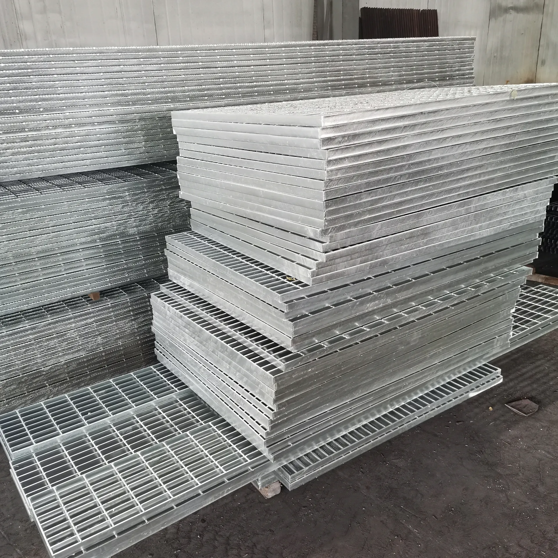 Durable Drainage Solutions with Steel Grates