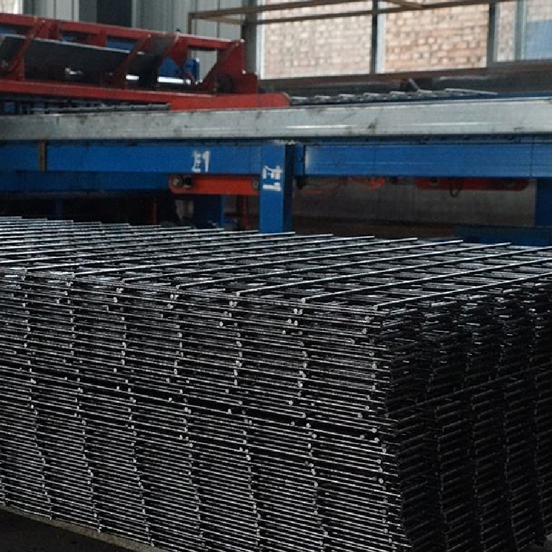 Sliding Chain Link Fence Designs for Enhanced Security and Aesthetic Appeal