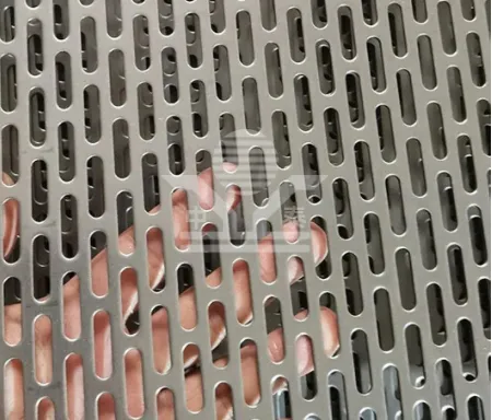 Aluminum Expansion Mesh Panels for Versatile Design and Engineering Applications