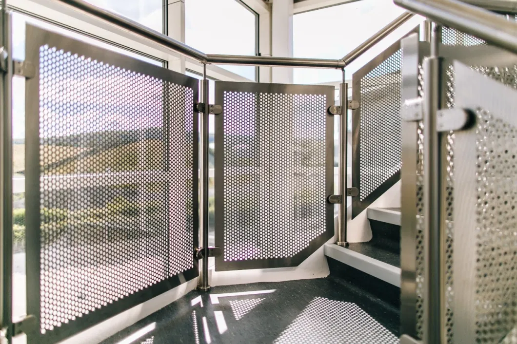 Επεκταμένο μεταλλικό πλέγμα από την Κίνα για ποικιλία εφαρμογών και σχεδίων