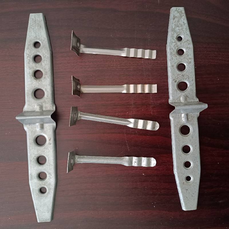 Creative Floral Arrangements Using Chicken Wire for Stunning DIY Decor Ideas