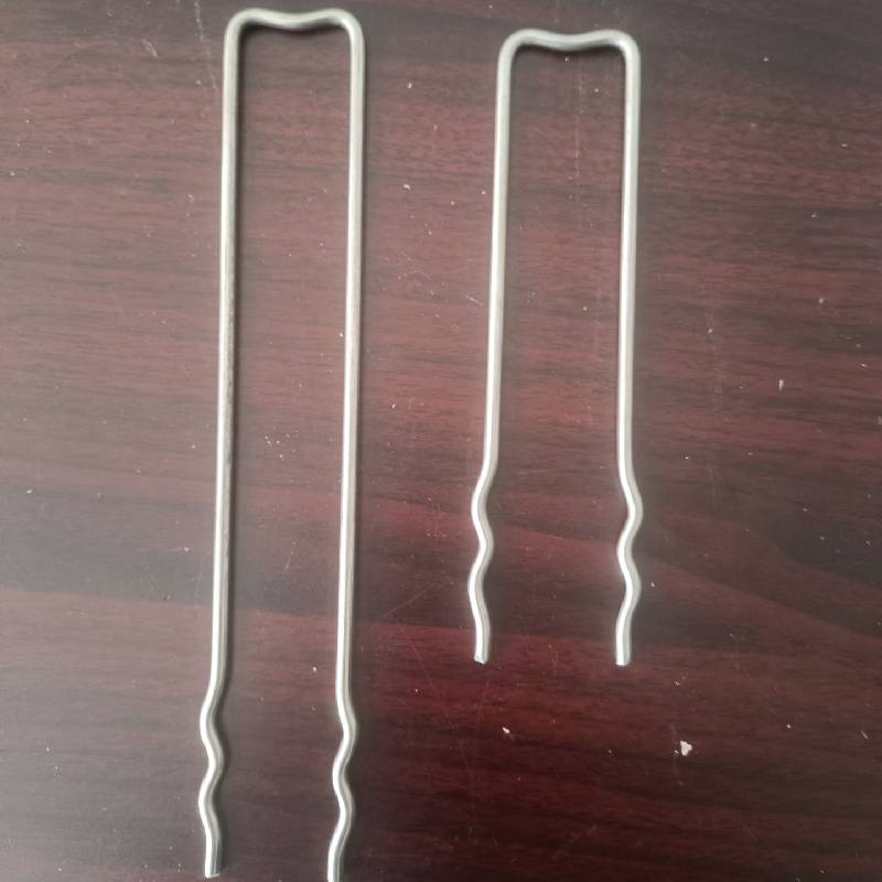 Durable U-Frame Wire Stakes for Effective Garden Support and Stabilization Solutions