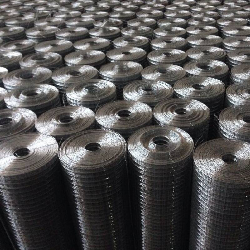 black chain mesh fencing