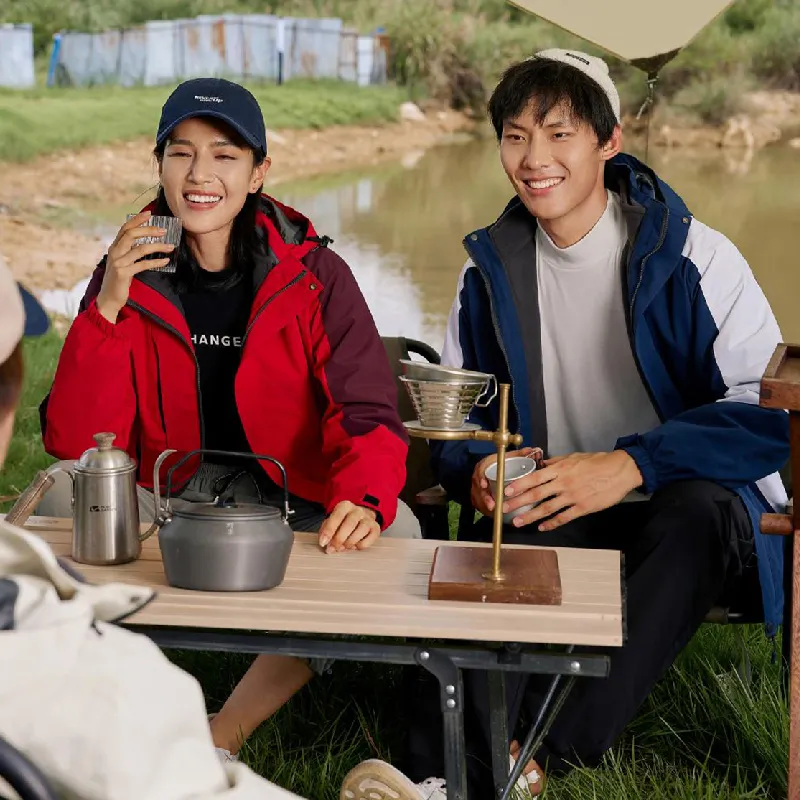 Windproof Fleece Jackets: Essential Protection for Active Outdoor Lifestyles