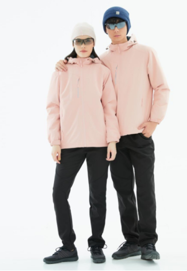 Beat the Chill in a High-Performance Athletic Windbreaker