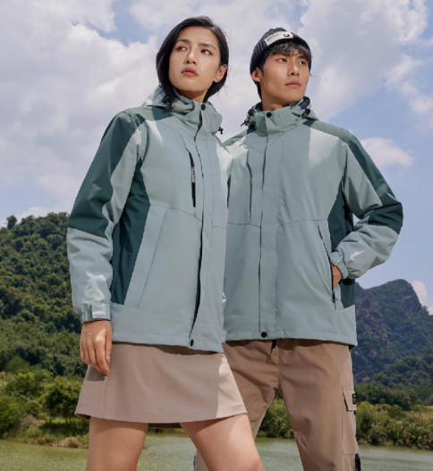 Unbeatable Warmth with a Windproof Fleece Jacket