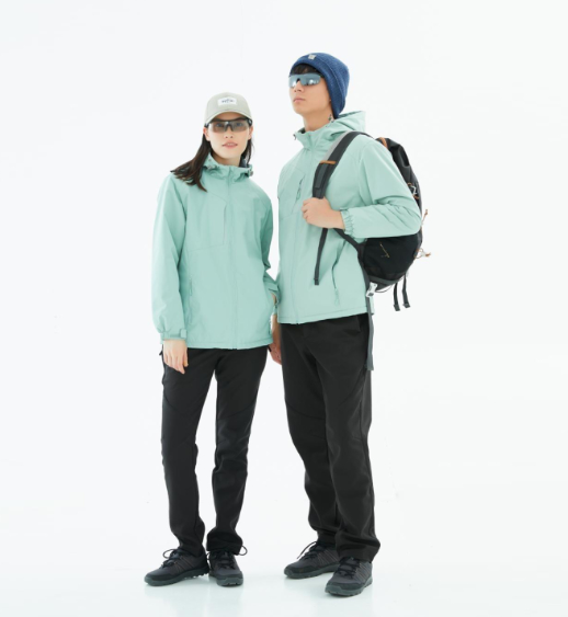 Custom Rain Jackets Adjustable Velcro Windproof Cuffs Design