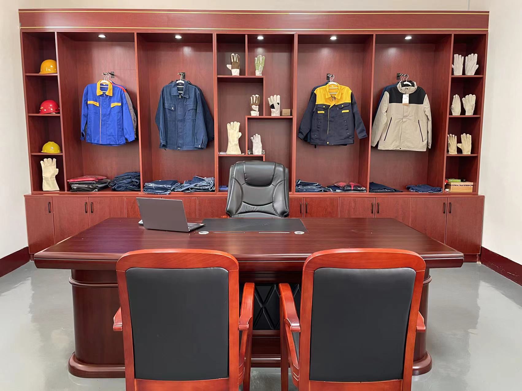 Read More About outdoor jacket manufacturers