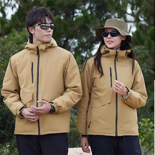 Reflective Walking Vest with Convenient Pockets for Enhanced Safety and Storage during Outdoor Activities