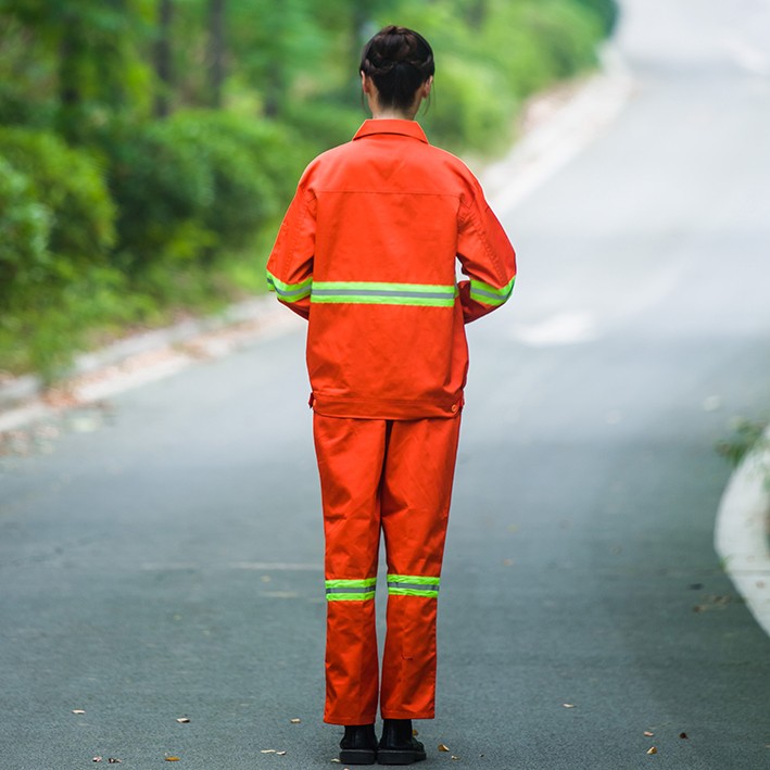 Men's Athletic Rain Jacket for Sports and Outdoor Activities