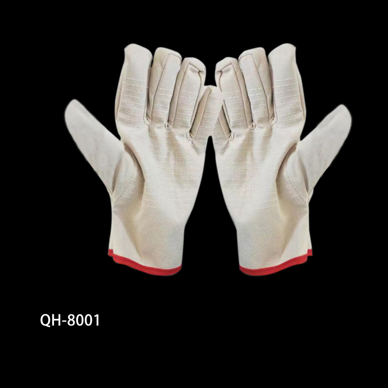 Women's Waterproof Coat for All-Weather Protection and Comfort