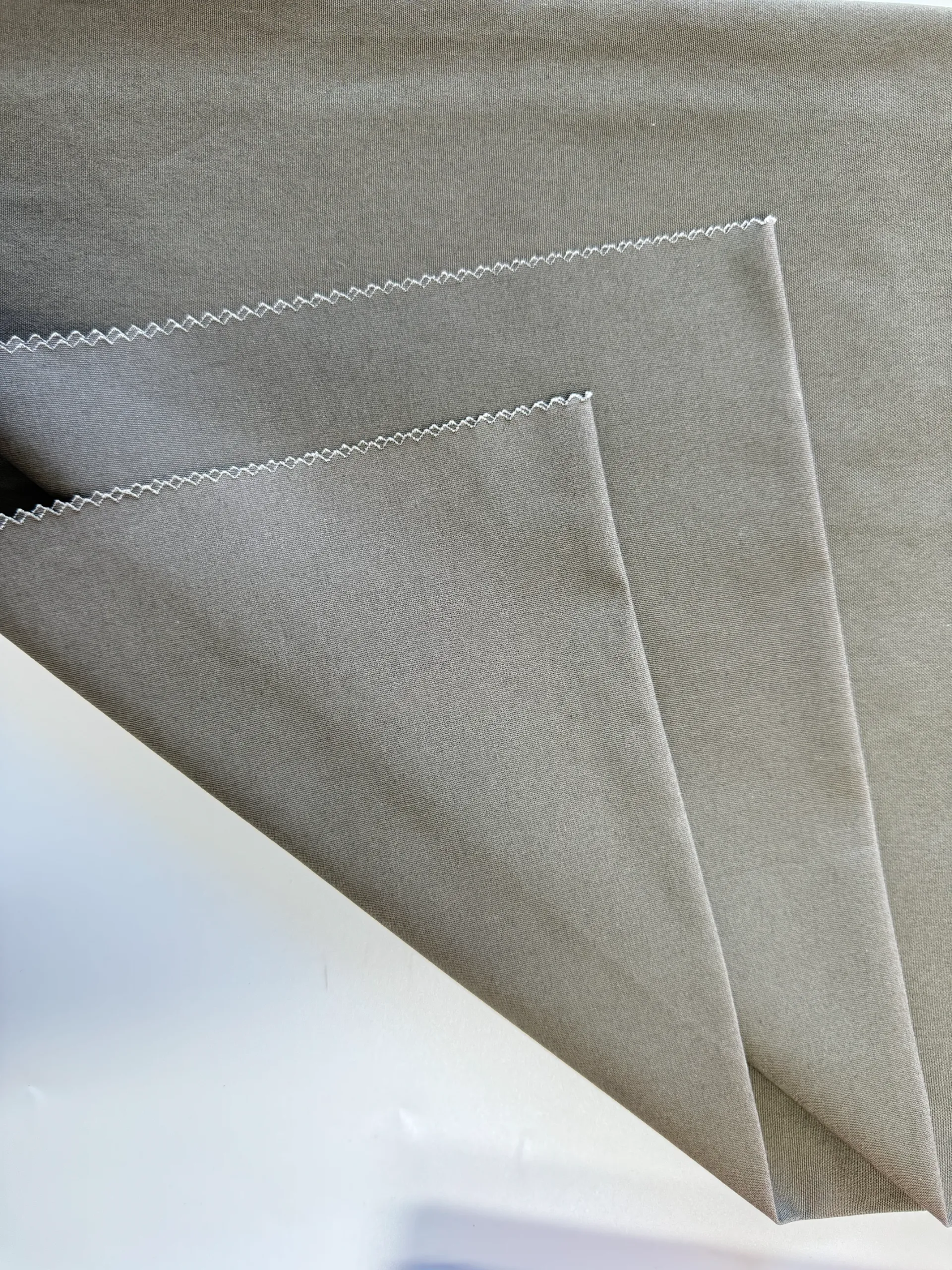 Exploring the Versatility and Applications of Greige Goods in Fabric Production and Fashion Design