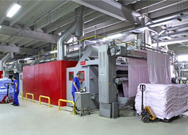 soft and cozy flannel fabric for versatile medium-weight apparel