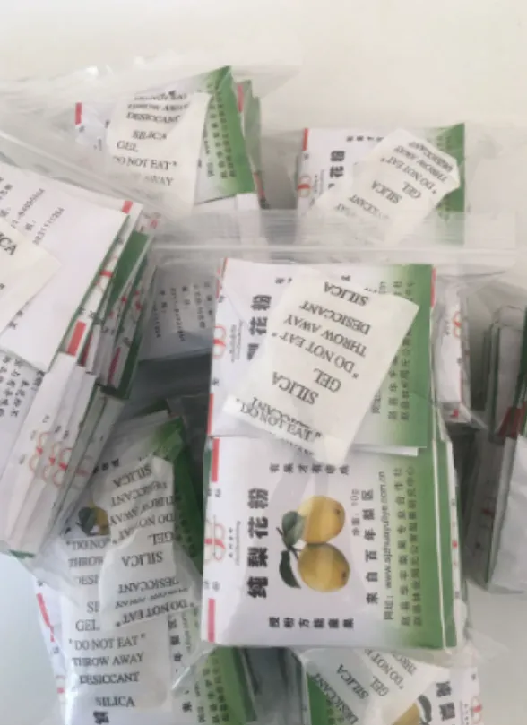 Pear Pollen Collection Methods