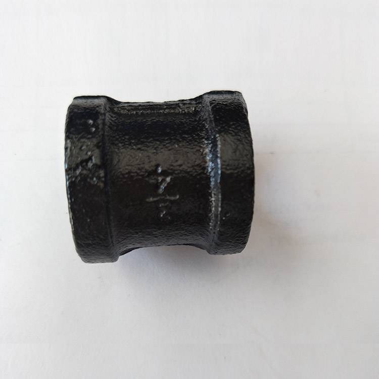 လူမည်းသော သံပြွန် စားပွဲခြေတွေ စက်ရုံတွေပါ။