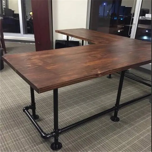 Black cast iron pipe flange and galvanized 3/4