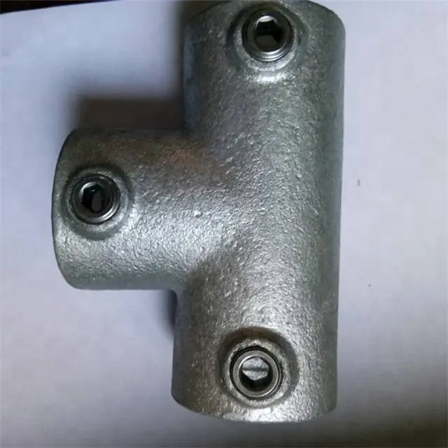 China 3/4 Inch Black Cast Iron Flange for Durable Pipe Connections