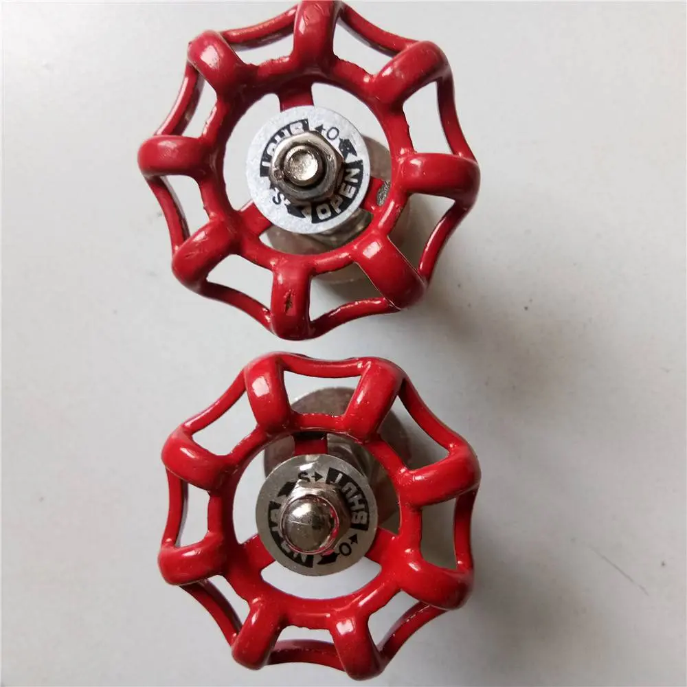 2pc/lot Indutrail LOFT Wall Mount Antique American style shelves handwheel flanges Clothes Bag Hanger DIY design in furniture