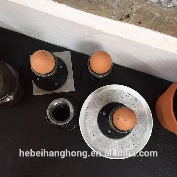 black malleable iron pipe fitting floor flange 1/2