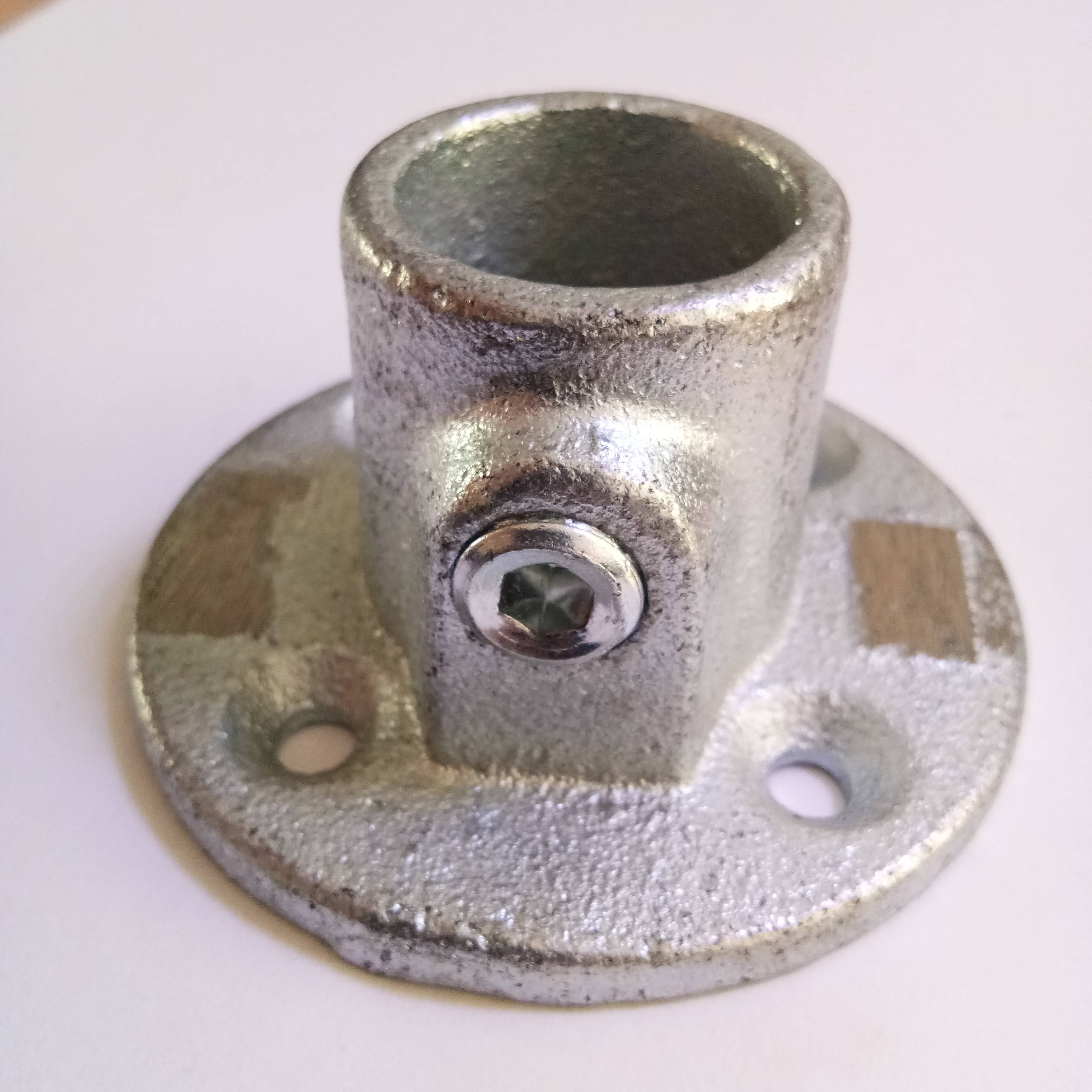 26.9mm cast iron galvanized base flange key clamp
