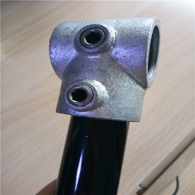 Affordable Bulk Toilet Paper Holders for Your Business Needs and Savings Affordable Bulk Toilet Paper Holders for Your Business Needs and Savings