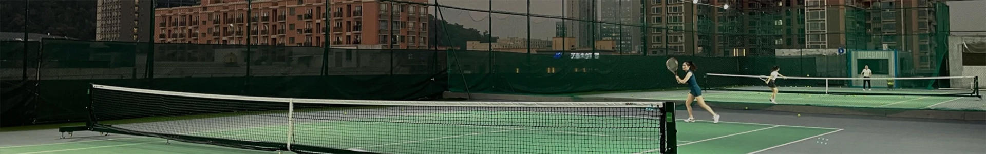 install padel court