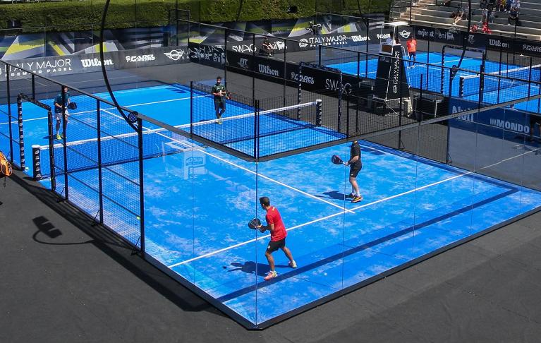 Exploring the Similarities and Differences Between Padel and Tennis