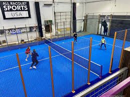 Engros spiller racquetball