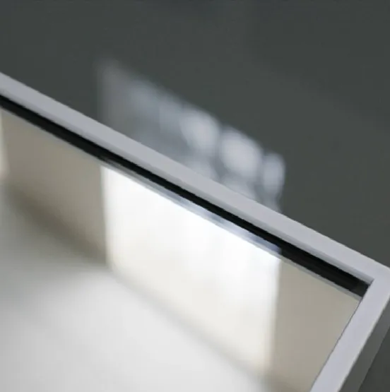 Versatility and Elegance of Aluminum Mirrors