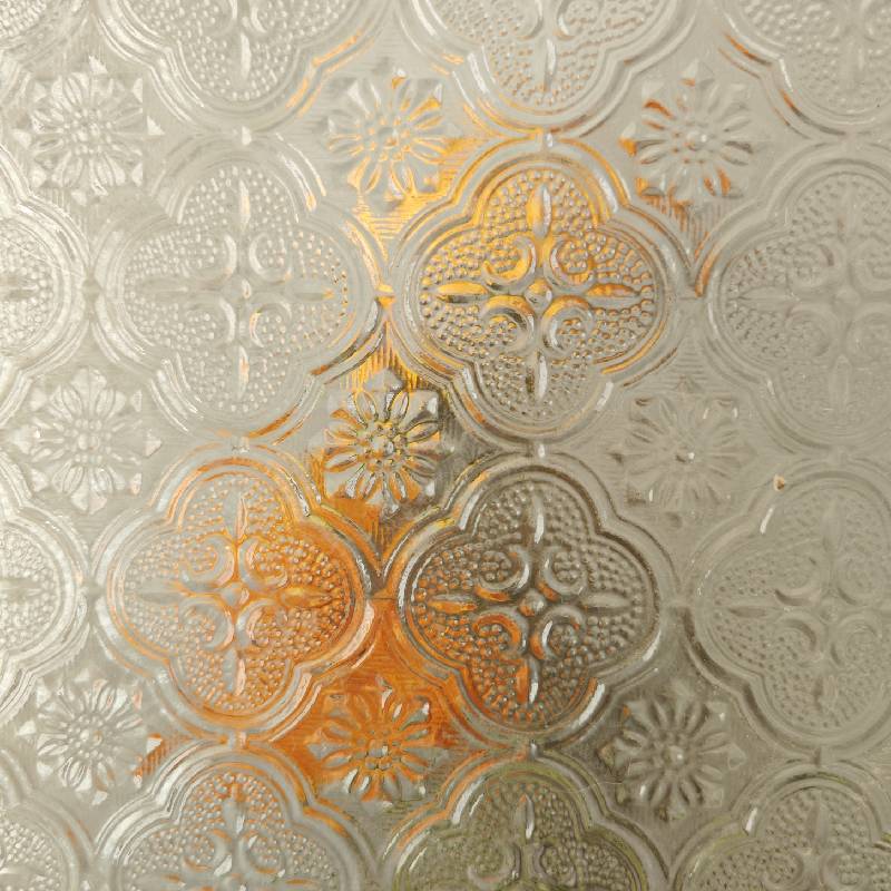 скляні панелі з листковим візерунком для стильного інтер'єру