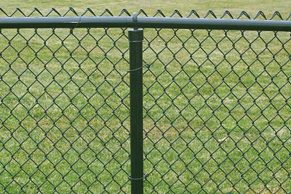 Explore Options for Purchasing Chain Link Fencing by the Foot for Your Project Needs