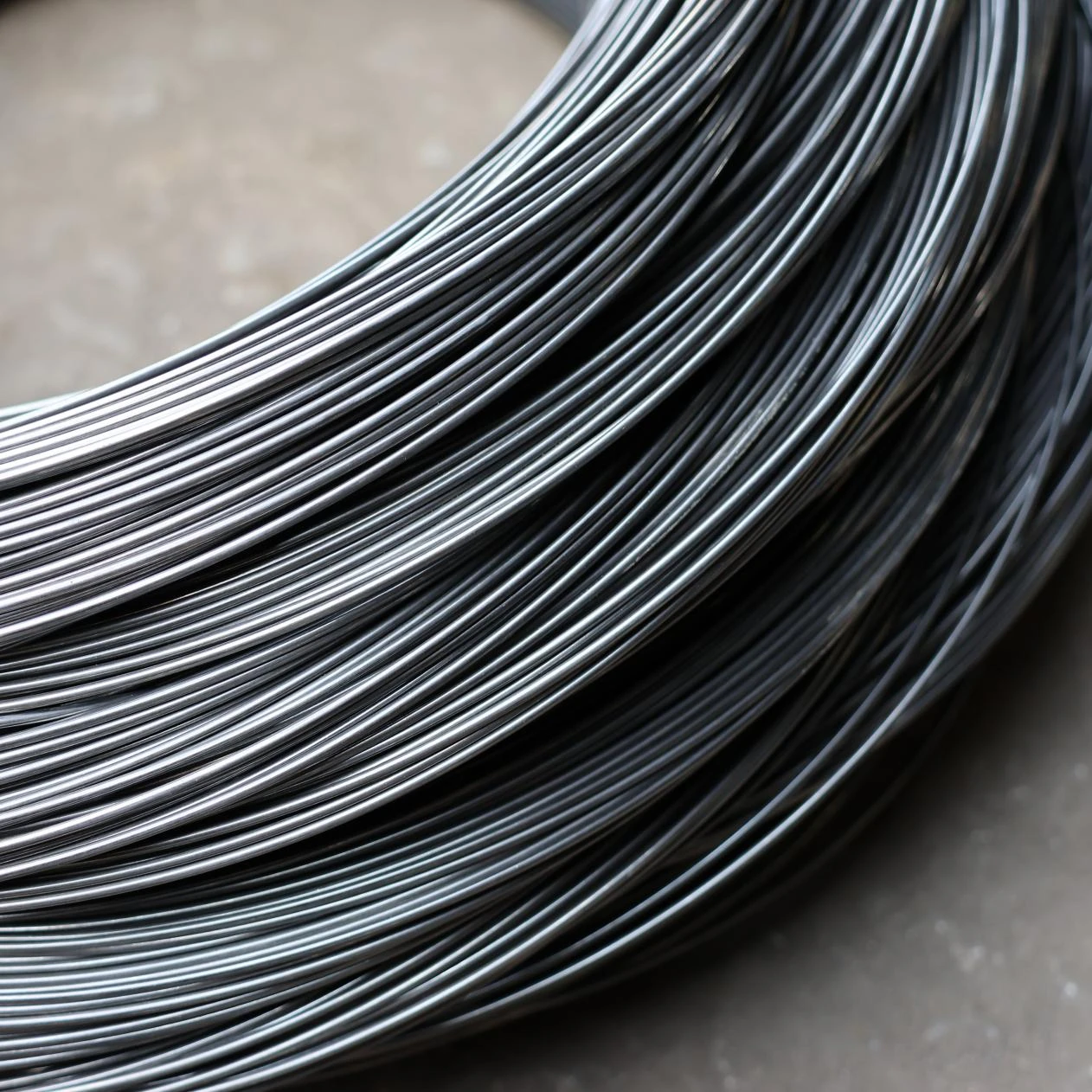 Black Annealed Wire in Recycling and Packaging: Strong and Flexible Binding Solutions