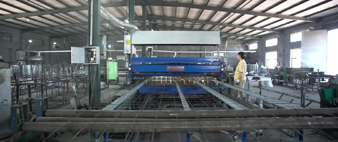 5.welded mesh factory