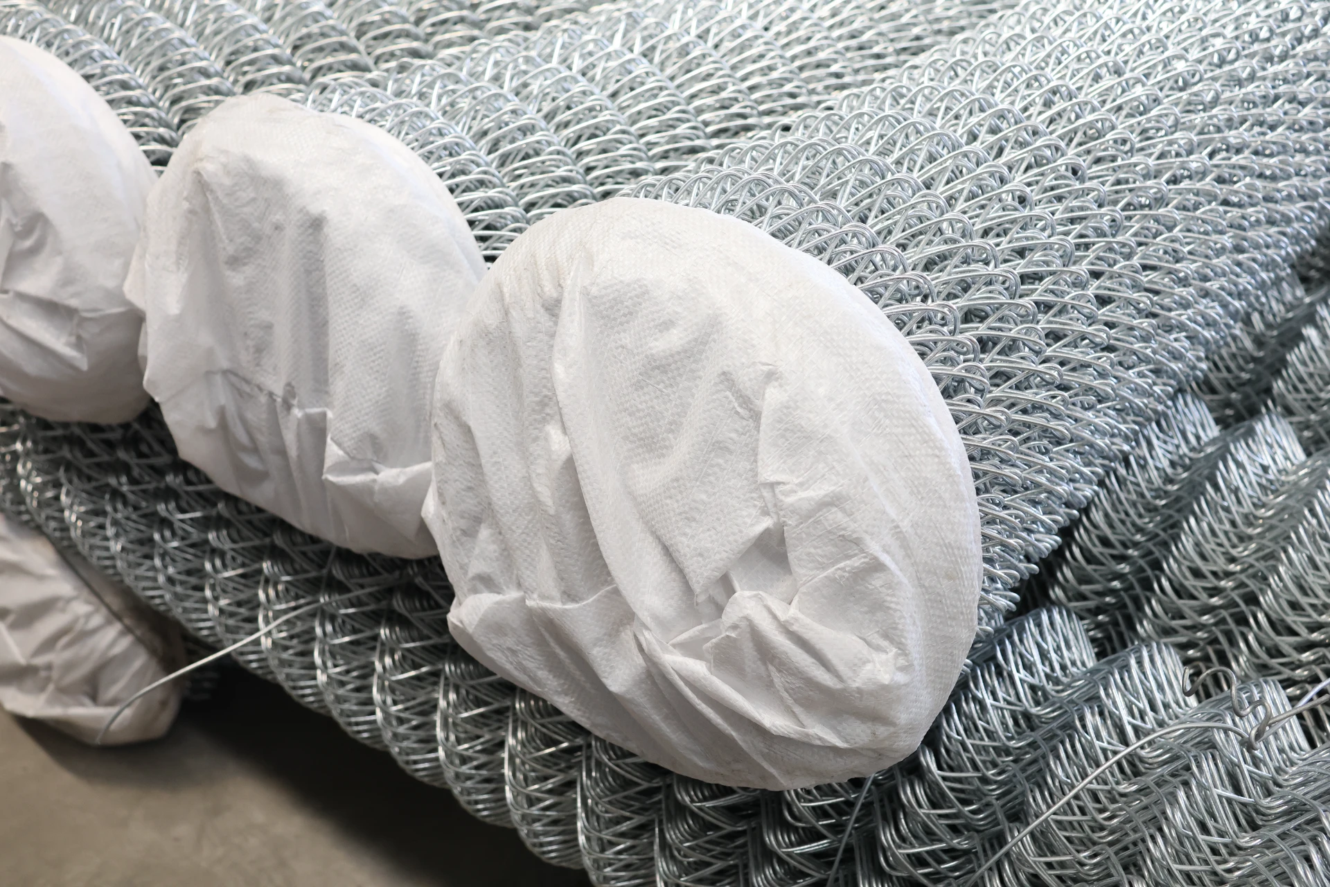 China's Poultry Netting Solutions for Enhanced Farm Efficiency and Animal Safety China's Poultry Netting Solutions for Enhanced Farm Efficiency and Animal Safety