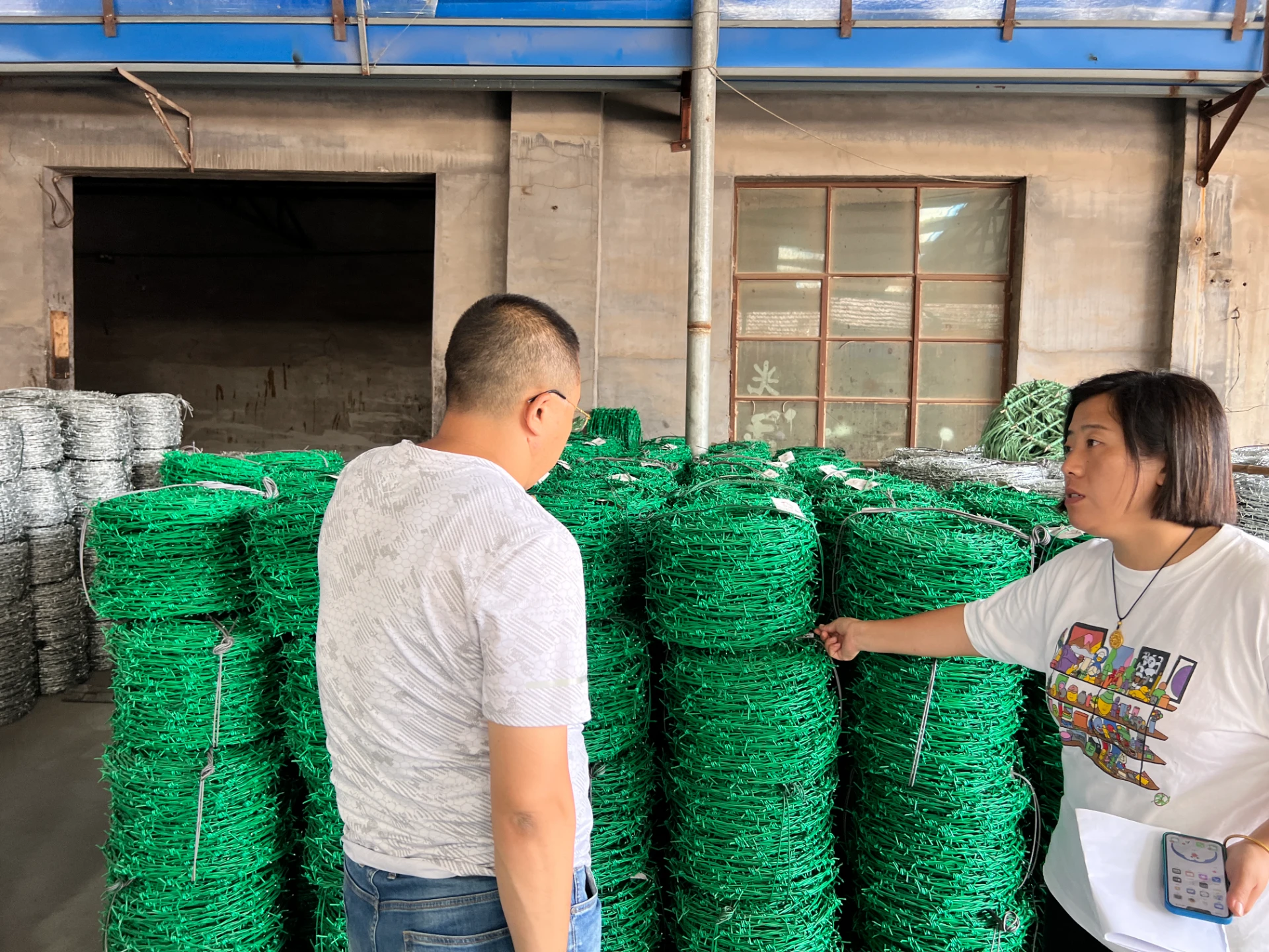 Modern Barbed Wire Fence Designs for Perimeter Protection