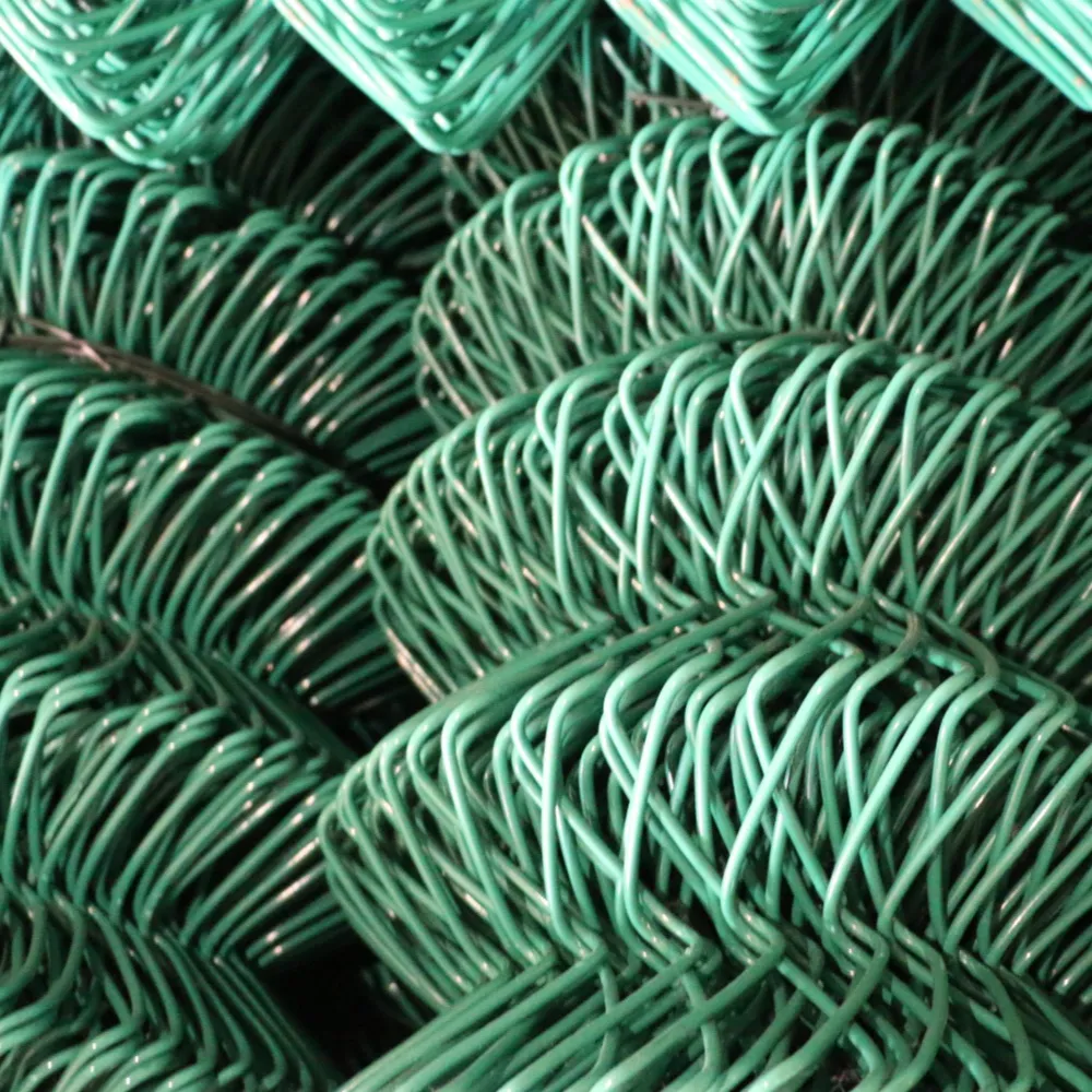 Weather Resistance of Woven Wire and Chicken Wire Fencing Materials