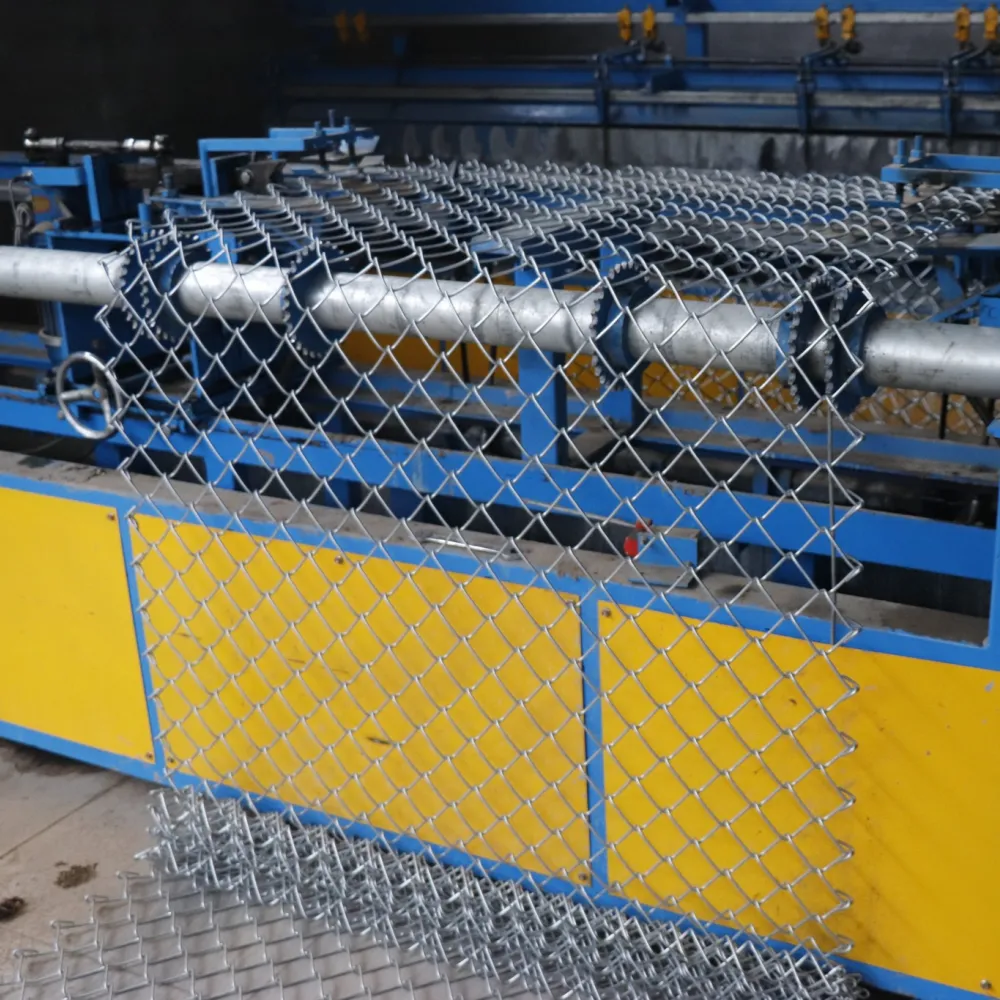 Weather Resistance of Woven Wire and Chicken Wire Fencing Materials