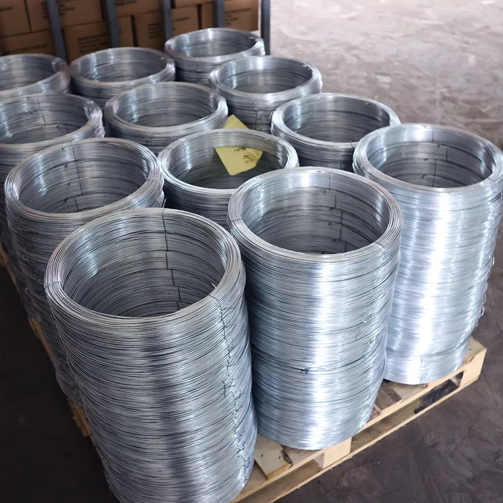 What is the Price Difference Between Welded Mesh Panel and Woven Mesh