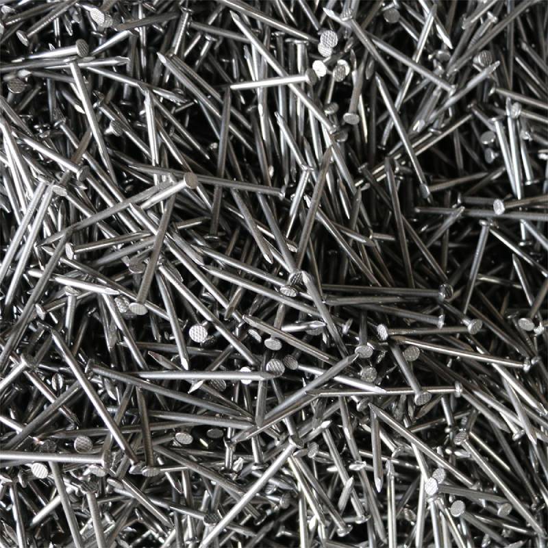 Choosing the Right Nails for Your Stockade Fence Installation and Maintenance