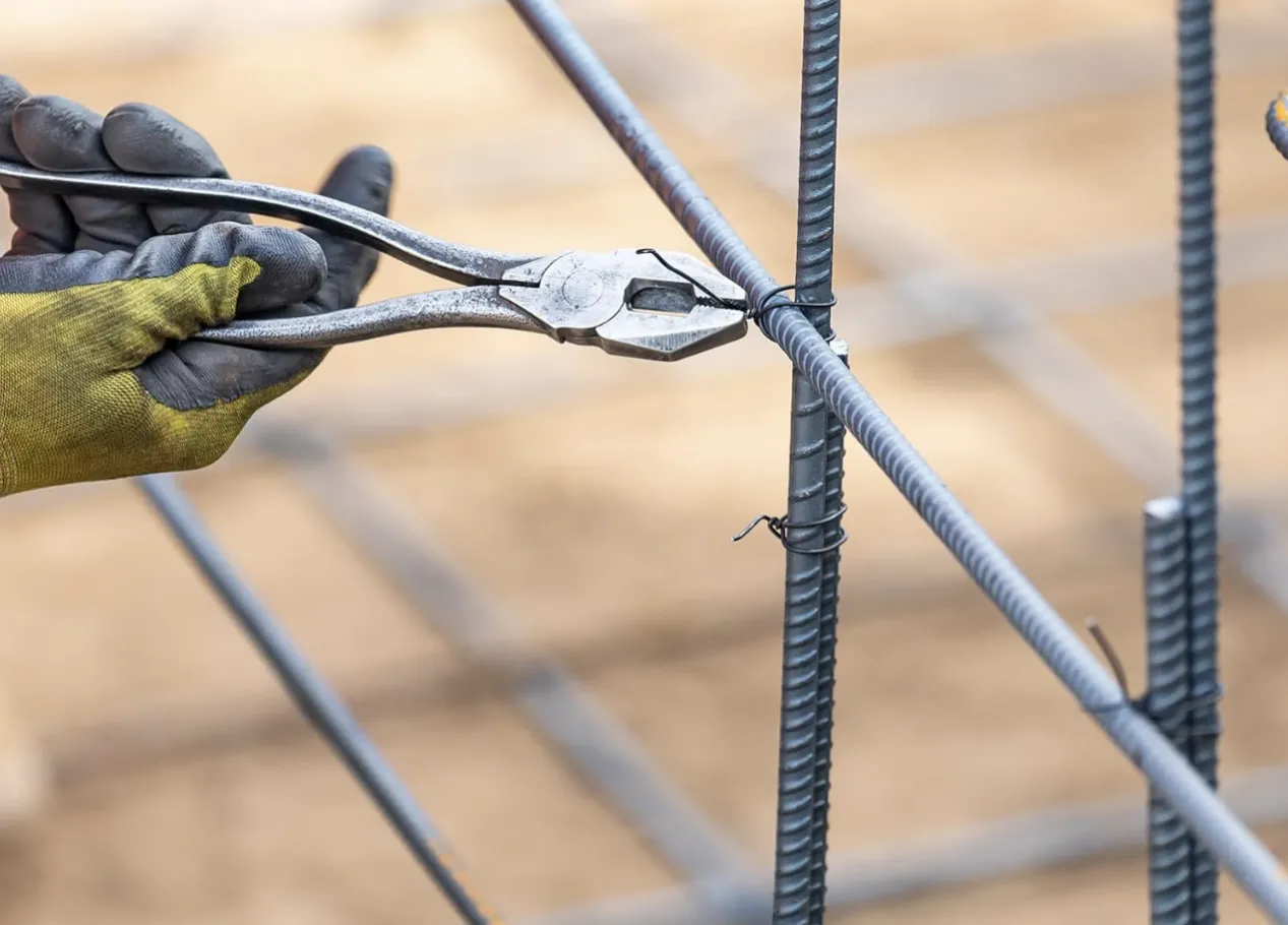 Black Annealed Wire in Construction: Reliable and Flexible for Rebar Tying and Mold Fixing